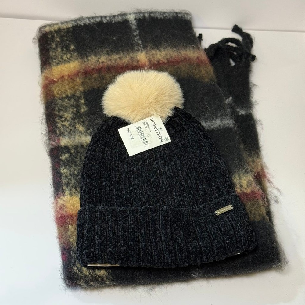 Steve Madden Chenille Beanie Hat & Scarf Set One Size NWT Faux Fur Nordstrom